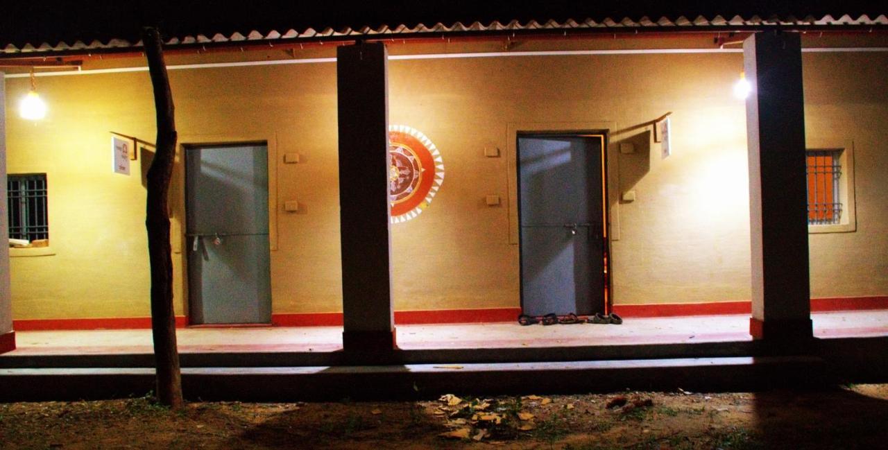 Abar Aranye Hotel Ghatshila Bagian luar foto